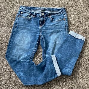 Aeropostale Bayla Skinny Crop Size 4